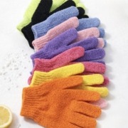 exfoliating gloves